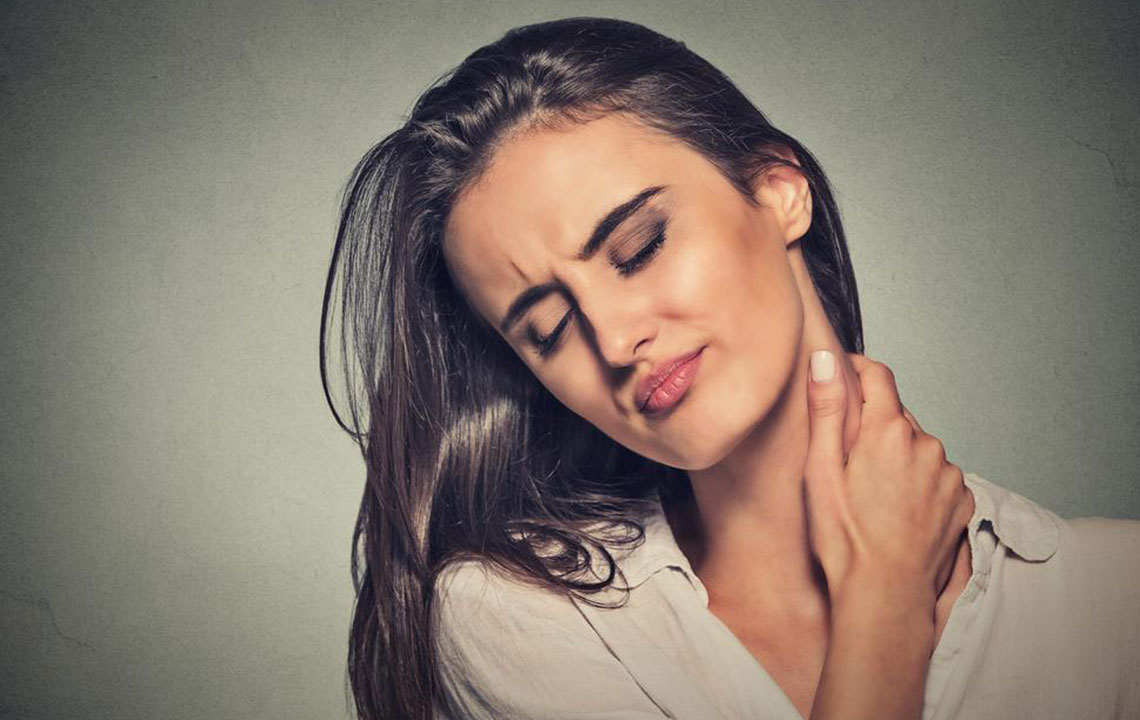 Neck nerve pain – Symptoms and treatment